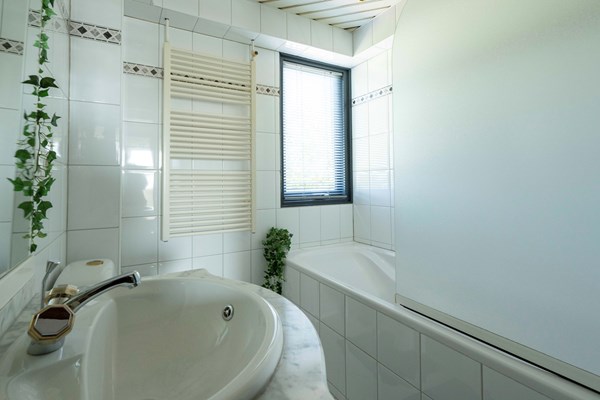 Medium property photo - Kerketiend 37, 4731 GE Oudenbosch